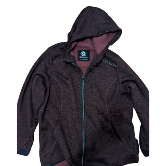 active zone Tops - Athletic hoodie with inside pockets
